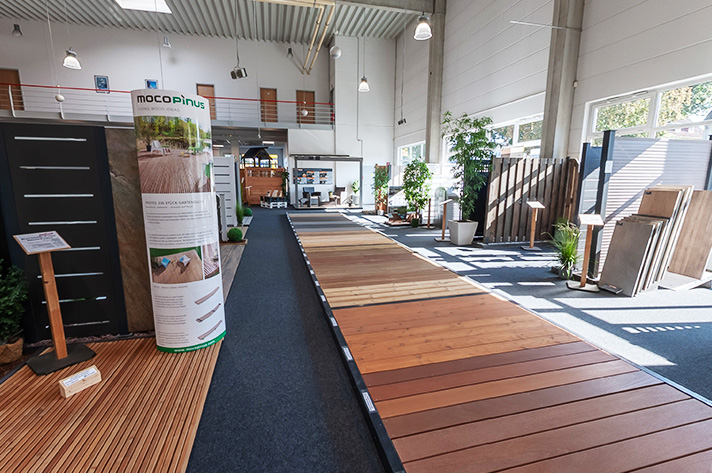 Große Terrassendielen-Ausstellung in Bielefeld